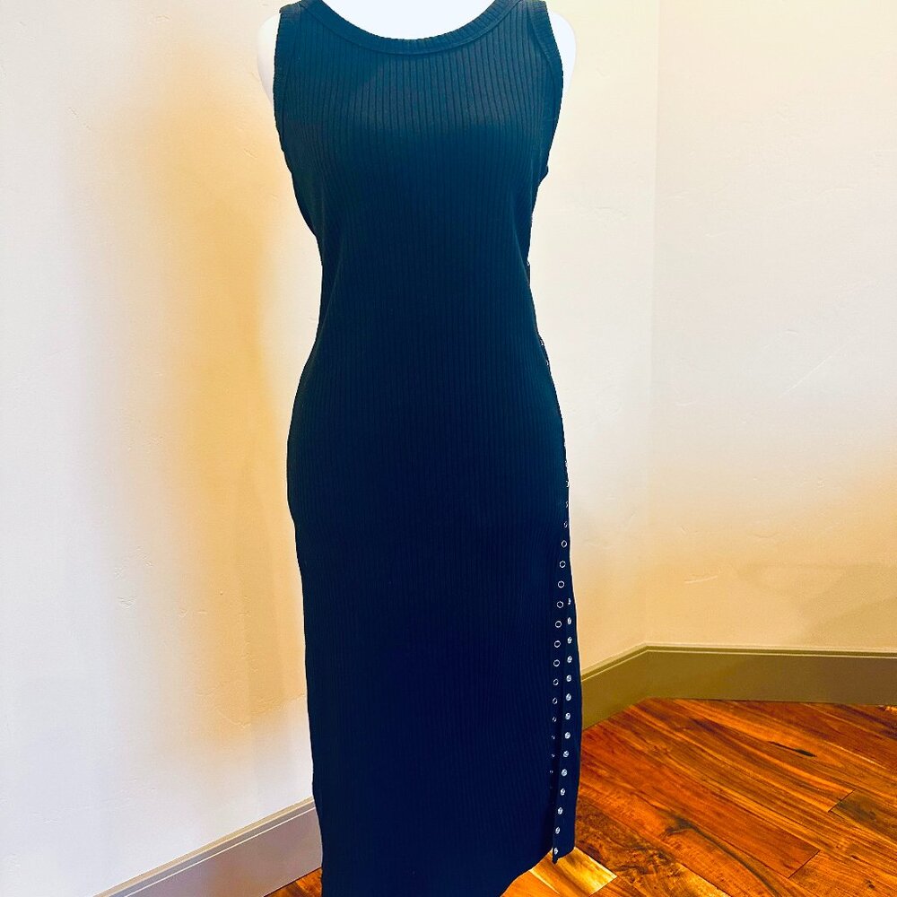 NSF BLACK RIBBED MAXI DRESS WITH SNAP SIDING MEDIUM